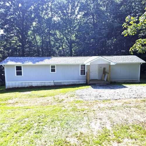 20-105 Damron Ln, Harmony, NC, 28634-9345 | Card Image