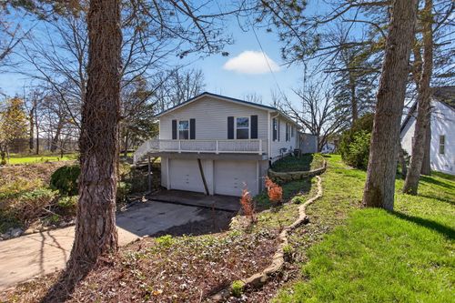 10791 Woodbrook Dr, Cement City, MI, 49233-9635 | Card Image