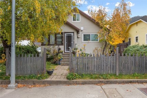 204 Main St, Quincy, CA, 95971-9145 | Card Image