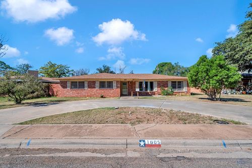 1605 N I St, Midland, TX, 79701-4035 | Card Image