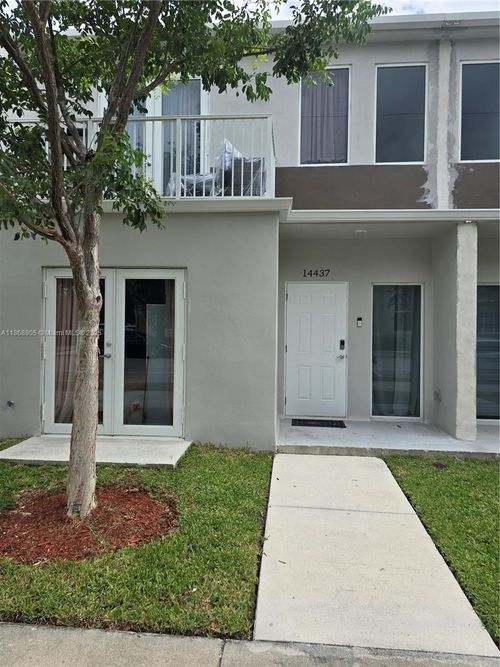 1-14437 Sw 260th St, Homestead, FL, 33032-6546 | Card Image