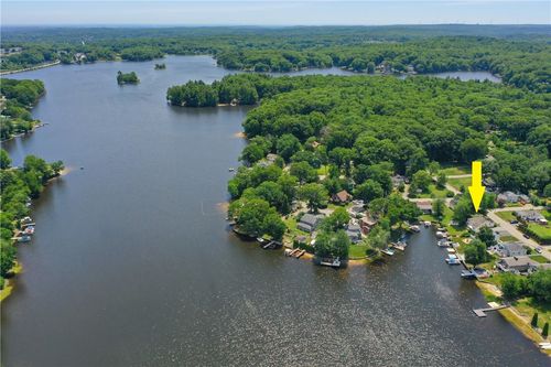 200 Waterman Lake Dr, Chepachet, RI, 02814-2317 | Card Image