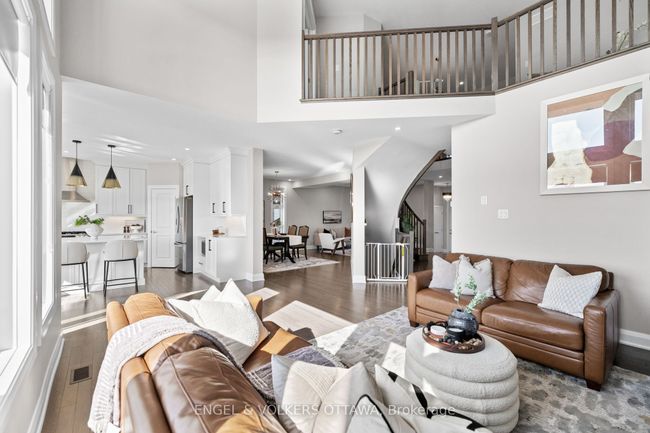 399 Longworth Ave, House other with 5 bedrooms, 4 bathrooms and 3 parking in Gloucester ON | Image 11