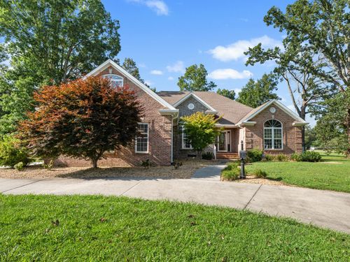 142 Heritage Cir, Manchester, TN, 37355-2546 | Card Image