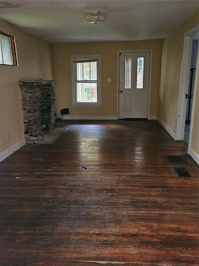 67 Davis Ave, House other with 4 bedrooms, 3 bathrooms and null parking in Poughkeepsie NY | Image 31