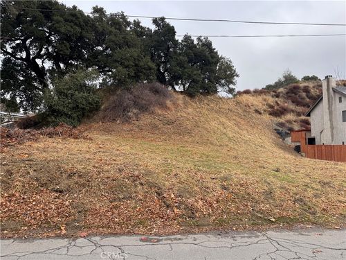 0 10 Lincoln (No Flood Zone!), Val Verde, CA, 91384 | Card Image