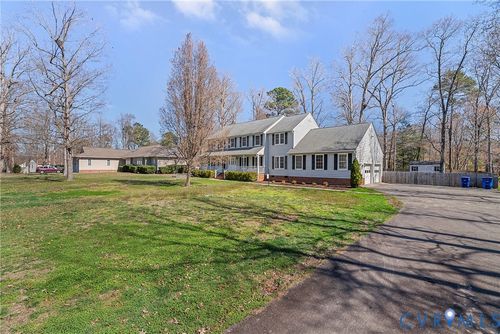 7333 Pinehurst Dr, Quinton, VA, 23141 | Card Image