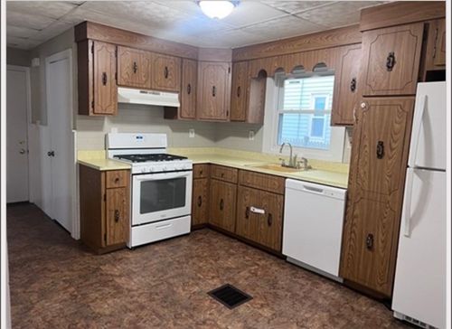 apt-1-234 Clark Ave, Chelsea, MA, 02150-2293 | Card Image