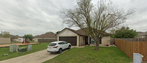 411 Copper Ln, Jarrell, TX, 76537-1703 | Card Image
