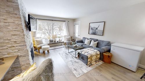 52-308-1235 Deerhurst Dr, Huntsville, ON, P1H2E8 | Card Image