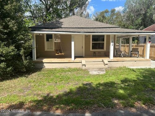 112 Putnam Ave, East Palatka, FL, 32131-6127 | Card Image