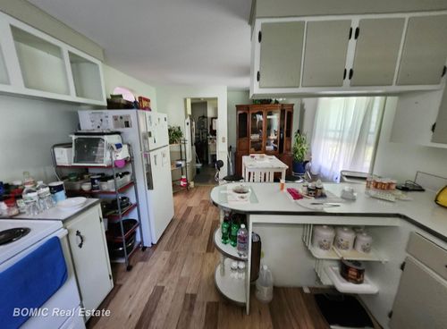 11168 Bare Dr, Clio, MI, 48420-1577 | Card Image