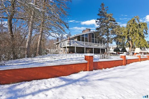 63 Millbrook Rd, Middletown, CT, 06457-4537 | Card Image