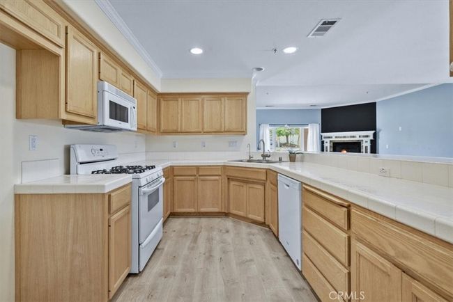 1350 Laura Ct, House other with 3 bedrooms, 3 bathrooms and 2 parking in Templeton CA | Image 8
