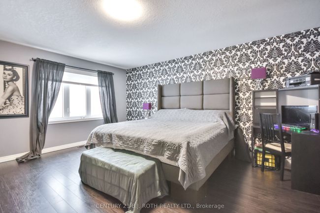 212 Maplewood Dr, House other with 3 bedrooms, 3 bathrooms and 4 parking in Angus ON | Image 25