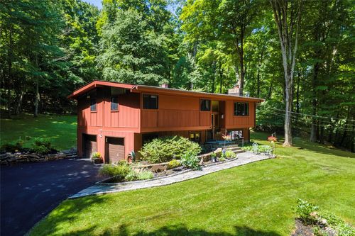 25 Ponderosa Rd, Carmel, NY, 10512-3632 | Card Image