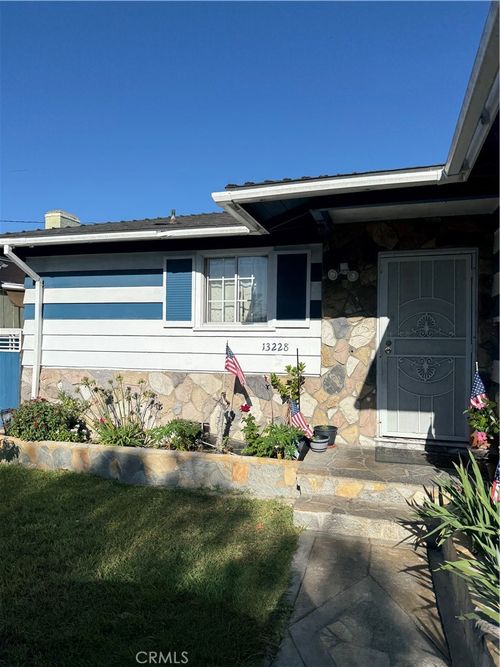 13228 S Wilkie Ave, Gardena, CA, 90249-1537 | Card Image
