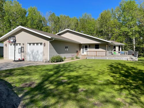 39947 River Oaks Dr, Roseau, MN, 56751-8535 | Card Image