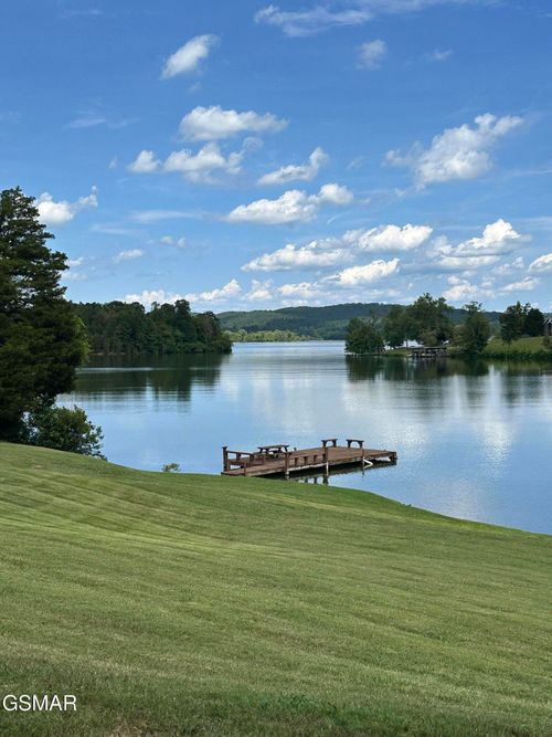 334 Chamberlain Cove Rd, Kingston, TN, 37763-6030 | Card Image