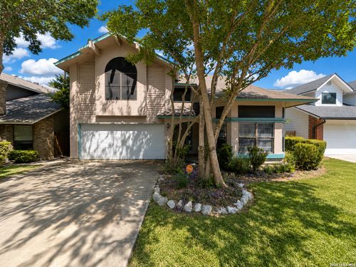 9706 Quiet Lk, San Antonio, TX, 78254-6121 | Card Image