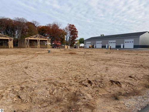 5839 Storage Loop Rd, Traverse City, MI, 49685 | Card Image