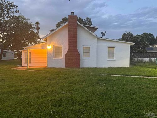 5926 Saufley Pines Rd, Pensacola, FL, 32526-3787 | Card Image