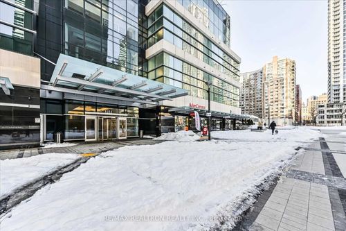 4103-386 Yonge St, Toronto, ON, M5G0A4 | Card Image