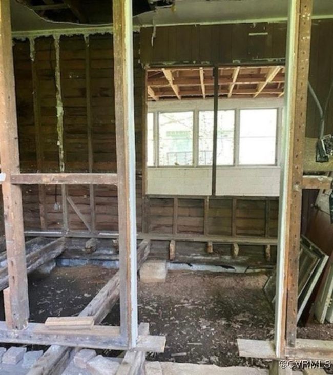 39 Mancha Ave, House other with 2 bedrooms, 1 bathrooms and null parking in Spring Grove VA | Image 4