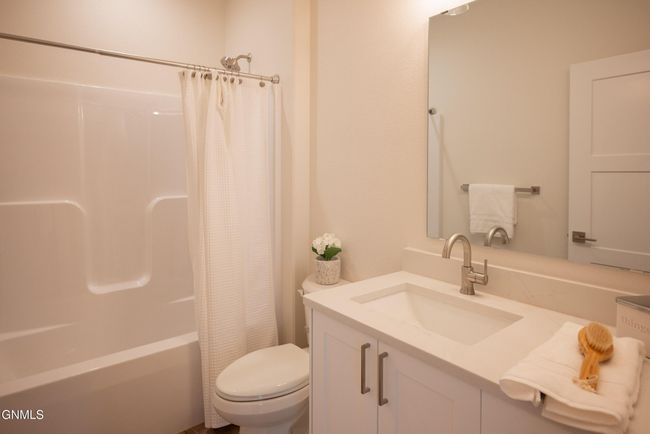 5918 Theodore Ln, House other with 3 bedrooms, 2 bathrooms and null parking in Bismarck ND | Image 47