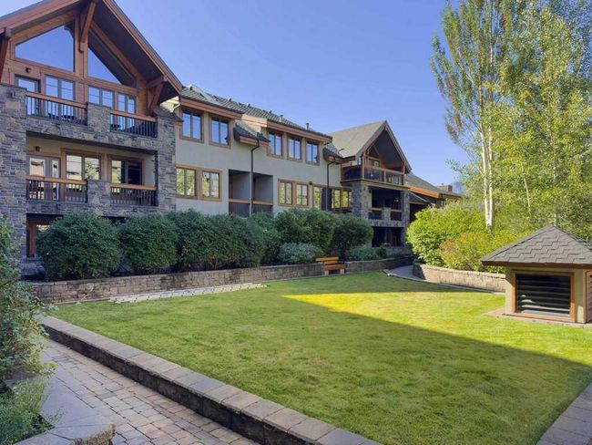 202 - 505 Spring Creek Drive, Condo with 2 bedrooms, 2 bathrooms and 80 parking in Canmore AB | Image 32