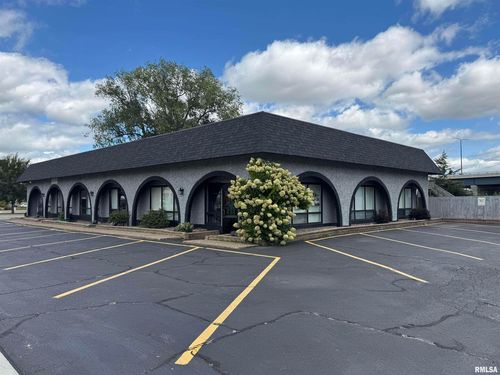 606-604 19th St, Moline, IL, 61265-2136 | Card Image