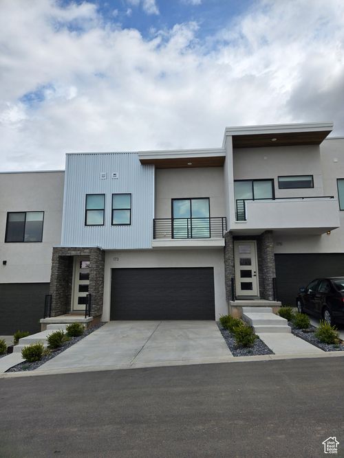 8-189 E 210 N, North Salt Lake, UT, 84054-2466 | Card Image