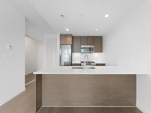 9-9060 University Cres, Burnaby, BC, V5A0E1 | Card Image