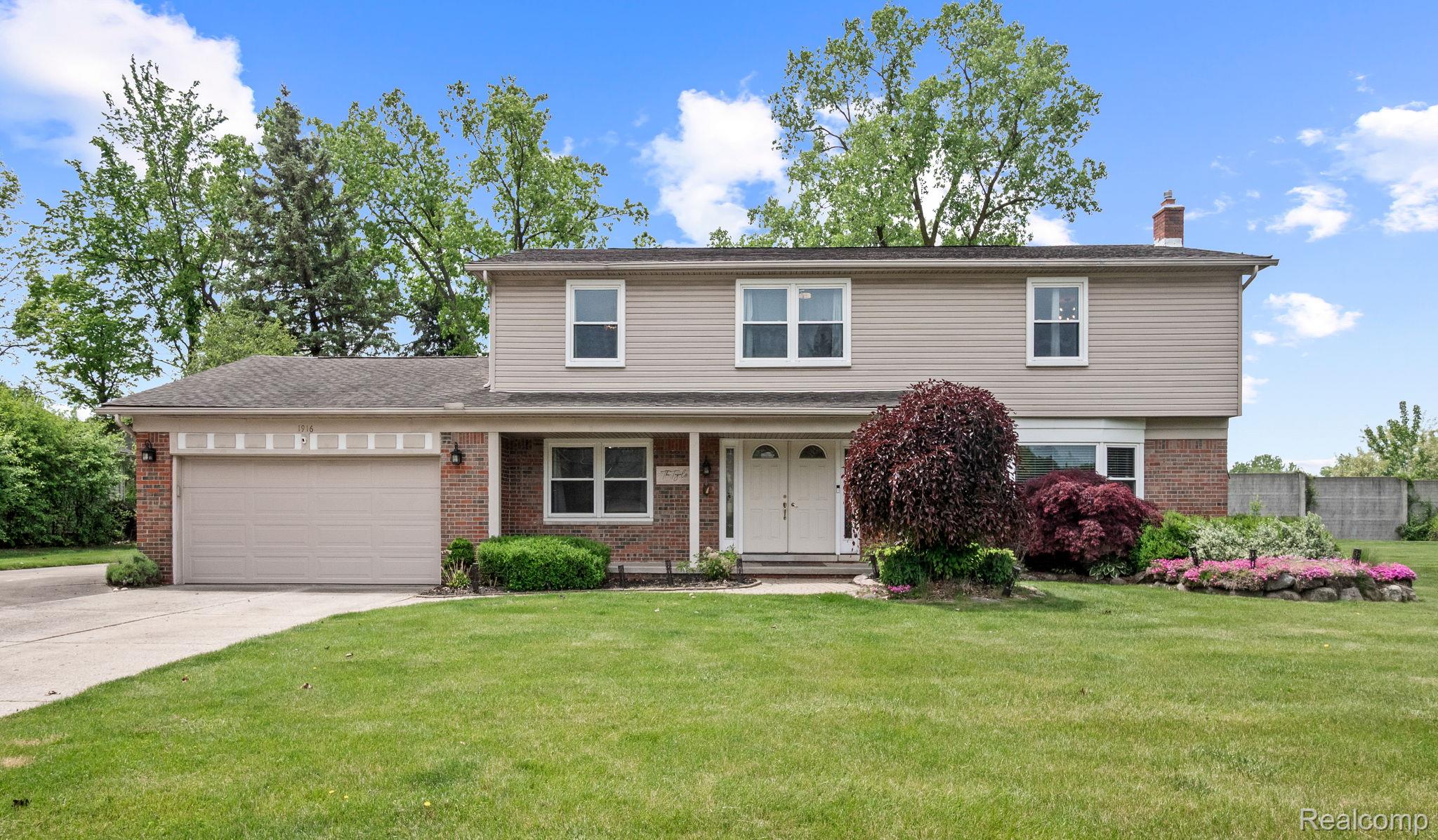 Residential in Bloomfield Hills