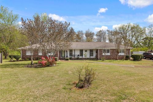 2121 Bower Dr, Florence, AL, 35630-1609 | Card Image