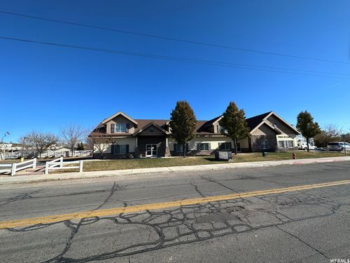189 S 600 W, Price, UT, 84501-2833 | Card Image