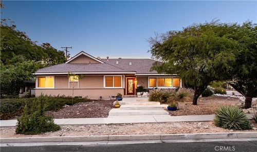 909 Reed Dr, Claremont, CA, 91711-3345 | Card Image