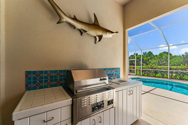 8485 Se Palm Hammock Ln, House other with 3 bedrooms, 3 bathrooms and null parking in Hobe Sound FL | Image 36