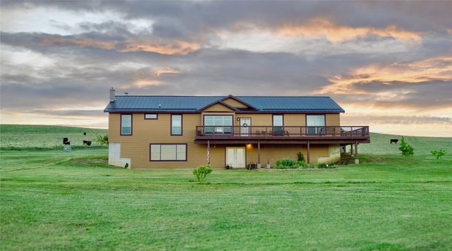 2575 Cascade Hound Creek Rd, House other with 3 bedrooms, 3 bathrooms and null parking in Cascade MT | Image 4