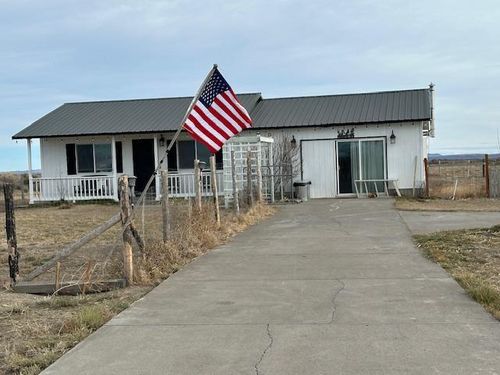 57969 Fossil Lake Rd, Christmas Valley, OR, 97641-2354 | Card Image