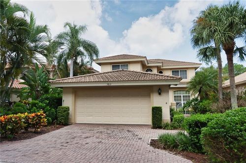 5815 Persimmon Way, Naples, FL, 34110-2321 | Card Image