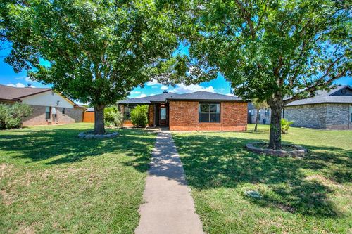1106 Gregory Dr, San Angelo, TX, 76905-4298 | Card Image