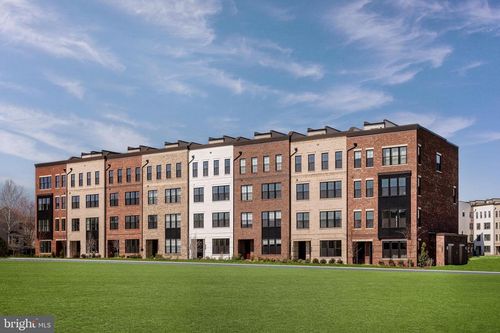 22147 Midmoore Dr, ASHBURN, VA, 20148 | Card Image