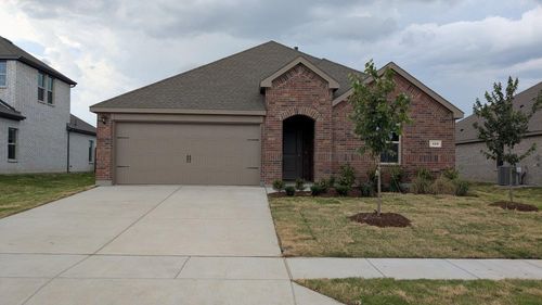 413 Carthage St, Caddo Mills, TX, 75135-6916 | Card Image
