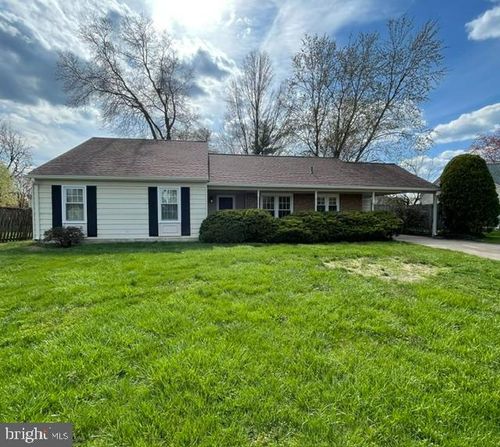 6918 Lodestone Ct, ALEXANDRIA, VA, 22306-1216 | Card Image