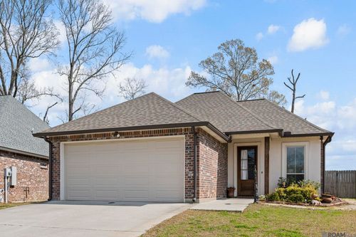 13120 Cedar Pointe Dr, Saint Francisville, LA, 70775-9523 | Card Image