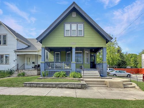 3758 E Layton Avenue, Cudahy, WI, 53110 | Card Image