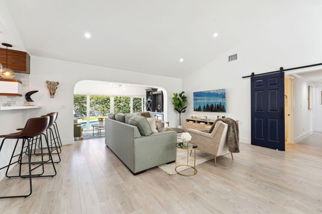 2205 Ne 30 Th St, House other with 3 bedrooms, 2 bathrooms and null parking in Lighthouse Point FL | Image 21