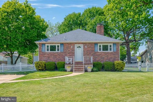 2222 Monocacy Rd, Essex, MD, 21221-1527 | Card Image