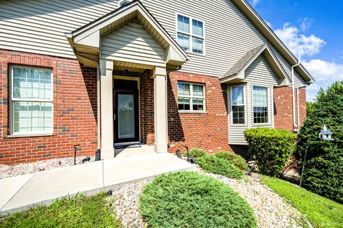 18011 Breckenridge Blvd, Orland Park, IL, 60467-5283 | Card Image